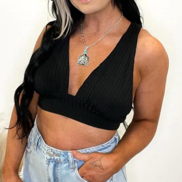 White Ribbed Tie-Back Top - Picture 2 of 3